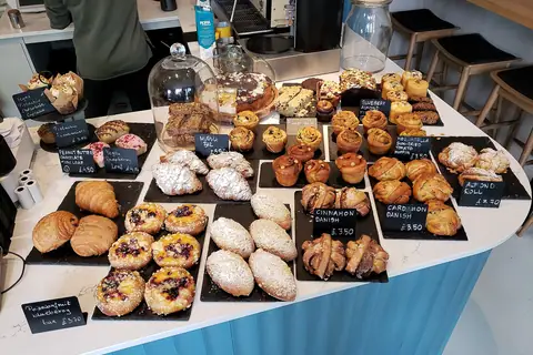 Heavenly Bakes N Cakes photo 2